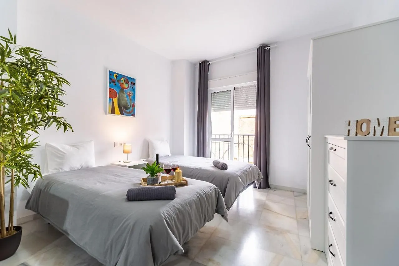 Marmoles Deluxe Apartment - Malaga Centro