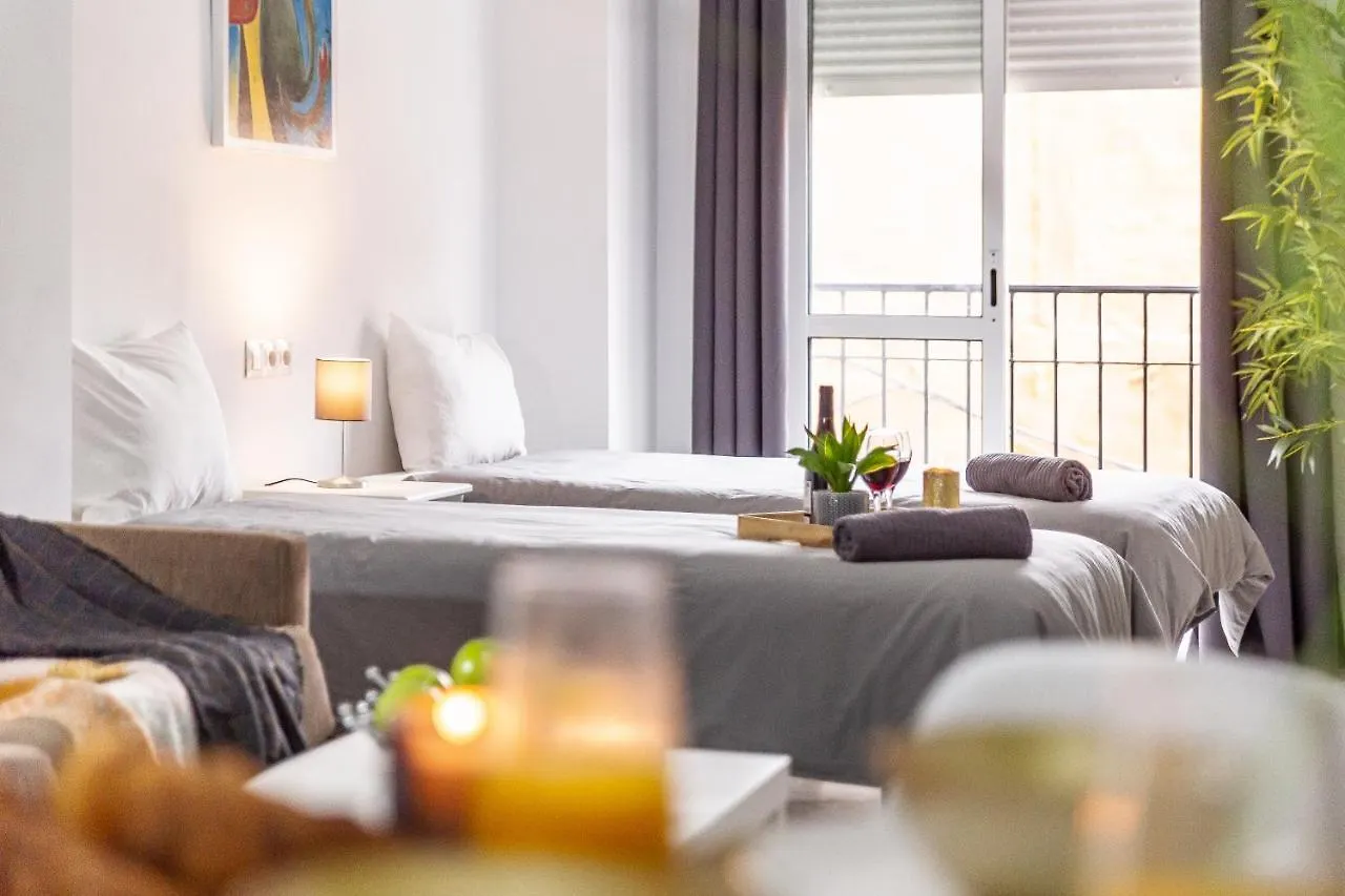 Marmoles Deluxe Apartment - Malaga Centro Spain
